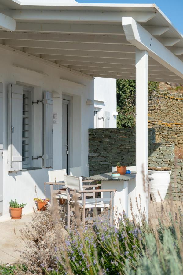 Grey House Villa Exambela Exterior photo