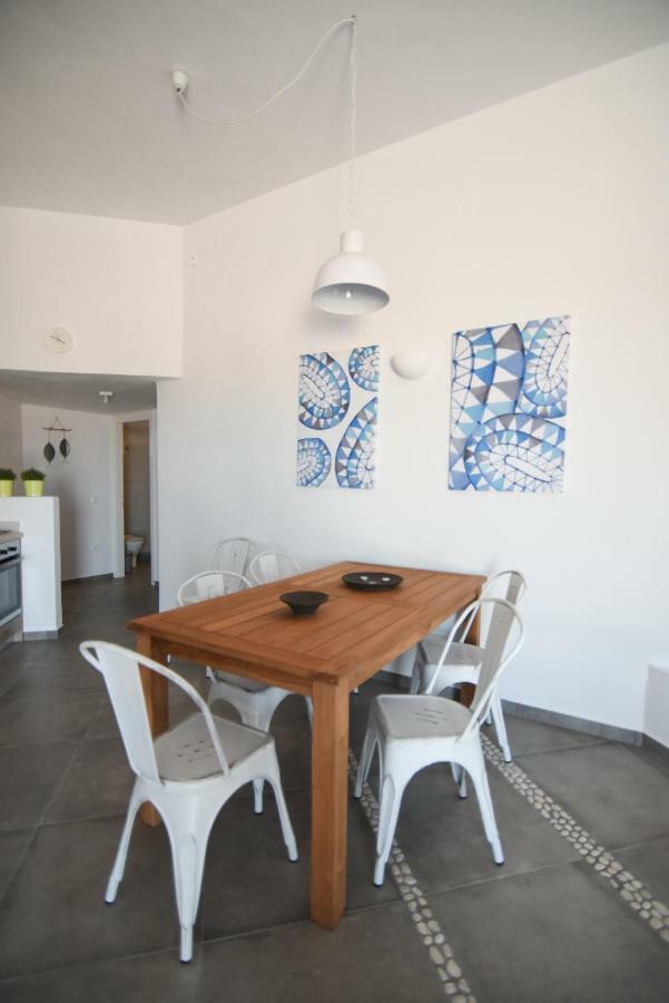 Grey House Villa Exambela Exterior photo